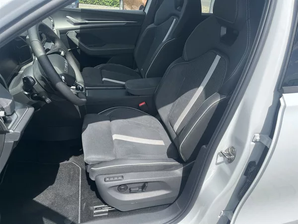 Škoda Kodiaq 2,0 TDI 142 KW 4x4 DSG Sportli - foto 10