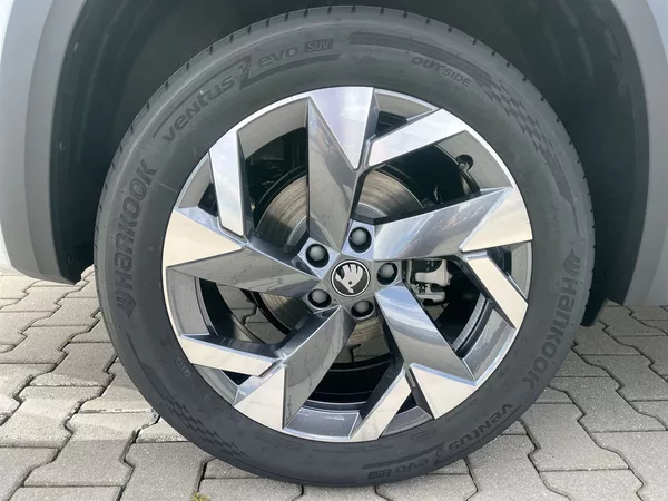 Škoda Kodiaq 2,0 TDI 142 KW 4x4 DSG Sportli - foto 31