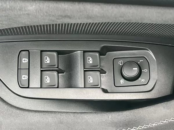 Škoda Kodiaq 2,0 TSI 4x4 DSG Sportline - foto 20