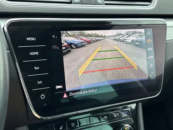 Škoda Superb Combi 1.4 TSI iV DSG Style - foto 13