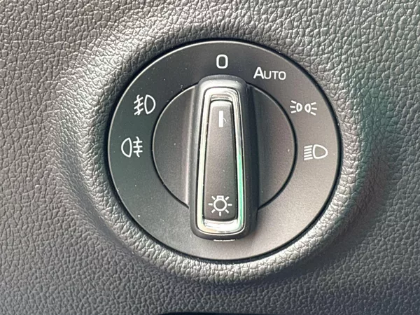 Škoda Superb Combi 1.4 TSI iV DSG Style - foto 17