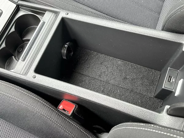 Škoda Superb Combi 1.4 TSI iV DSG Style - foto 24