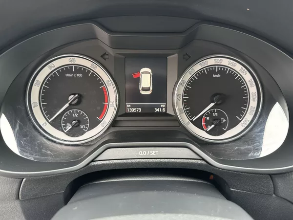 Škoda Octavia Combi 1.5 TSI G-TEC DSG Style - foto 6