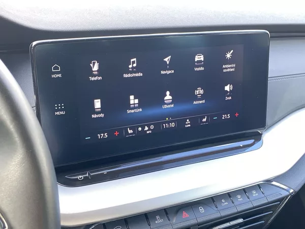 Škoda Octavia Combi 2.0 TDI 4x4 DSG Ambition - foto 12