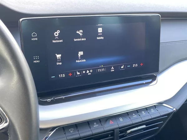 Škoda Octavia Combi 2.0 TDI 4x4 DSG Ambition - foto 13