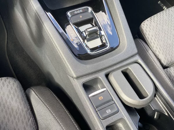 Škoda Octavia Combi 2.0 TDI 4x4 DSG Ambition - foto 21