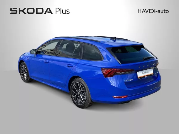Škoda Octavia Combi 2.0 TDI 4x4 DSG Ambition - foto 33