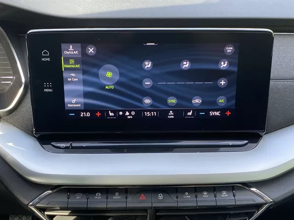 Škoda Octavia Combi 2.0 TDI Style - foto 15