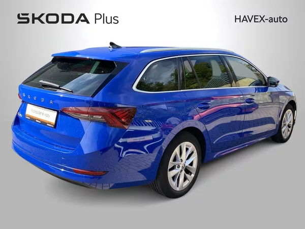Škoda Octavia Combi 2.0 TDI Style - foto 2