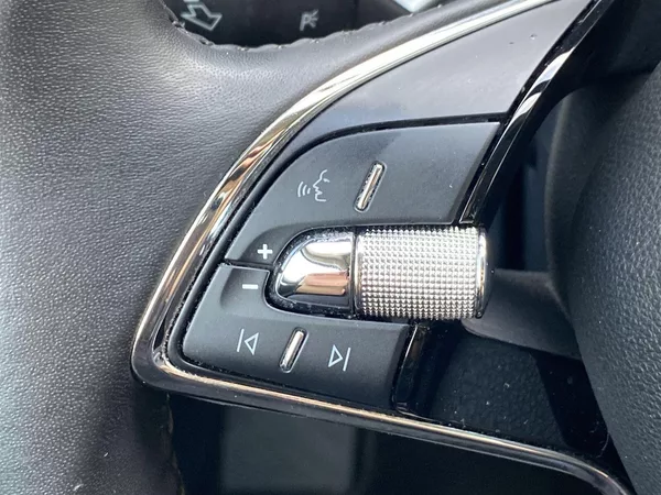 Škoda Octavia Combi 2.0 TDI Style - foto 21