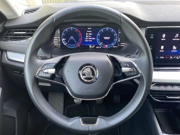 Škoda Octavia Combi 2.0 TDI Style - foto 6