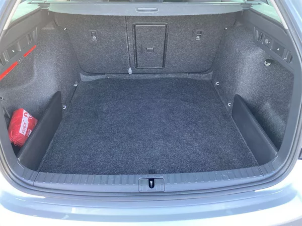 Škoda Octavia Combi 2.0 TDI DSG Style - foto 31
