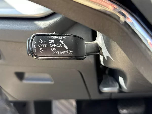 Škoda Octavia Combi 2.0 TDI DSG Ambition - foto 13