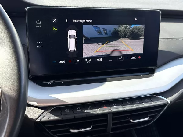 Škoda Octavia Combi 2.0 TDI DSG Ambition - foto 19