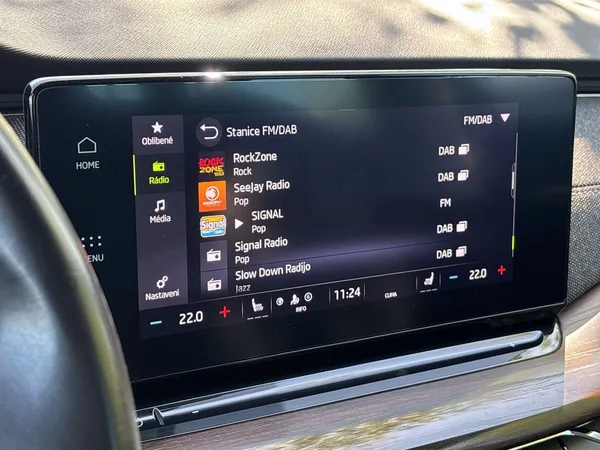 Škoda Octavia Combi 2.0 TDI DSG Style+ - foto 14