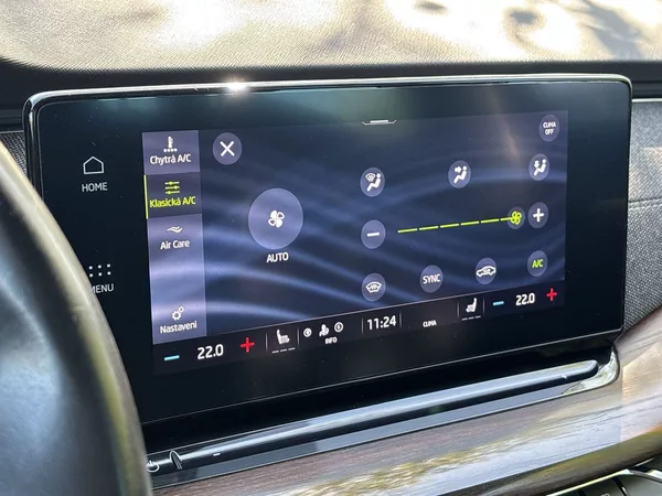 Škoda Octavia Combi 2.0 TDI DSG Style+ - foto 15