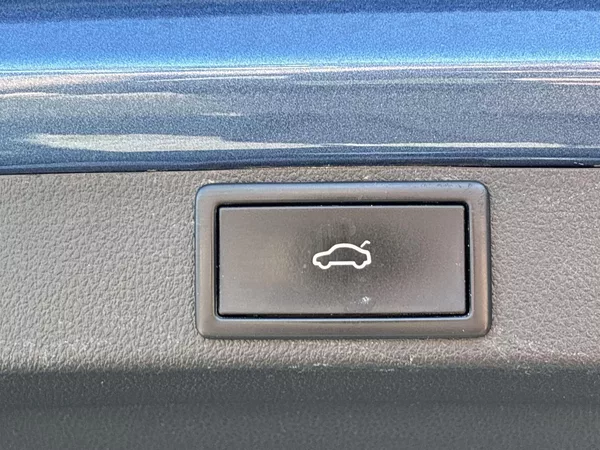 Škoda Octavia Combi 2.0 TDI DSG Style+ - foto 28