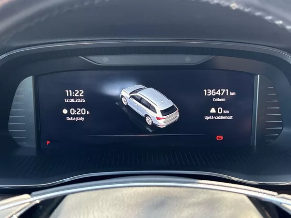 Škoda Octavia Combi 2.0 TDI DSG Style+ - foto 7