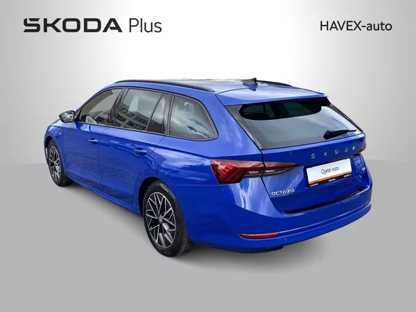 Škoda Octavia Combi 2.0 TDI 4x4 DSG - foto 35