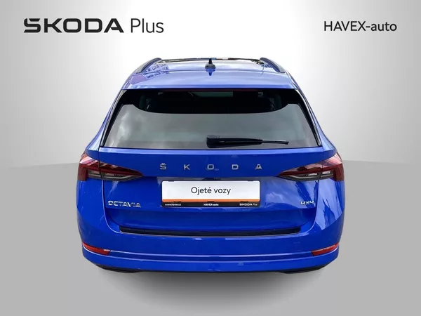 Škoda Octavia Combi 2.0 TDI 4x4 DSG - foto 37
