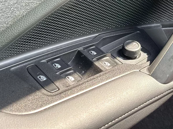 Volkswagen Tiguan 1.5 eTSI DSG Life - foto 16