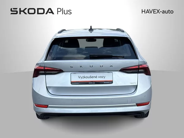 Škoda Octavia Combi 2.0 TDI 4x4 DSG Ambition - foto 31