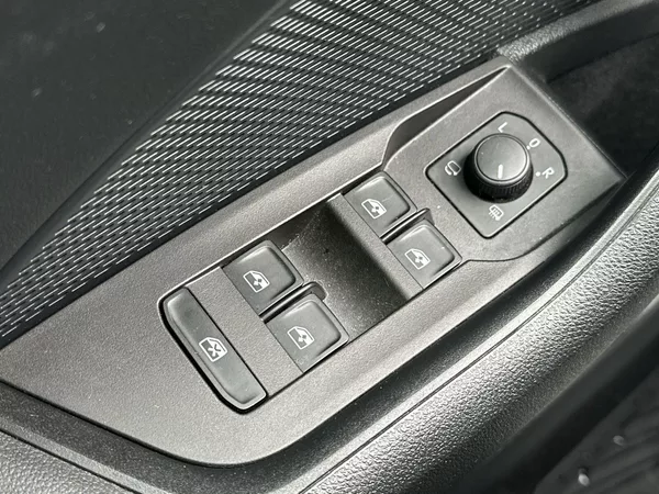 Škoda Octavia Combi 1.5 TSI M-HEV DSG Style - foto 17