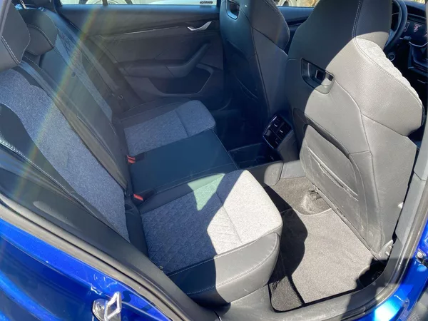 Škoda Octavia Combi 1.5 TSI M-HEV DSG Sportl - foto 10