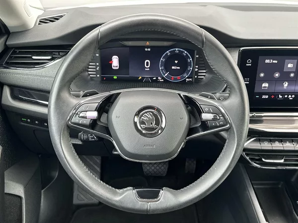 Škoda Octavia Combi 2.0 TDI DSG Style + - foto 6