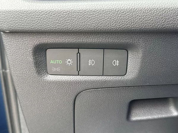 Škoda Octavia Combi 1.5 TSI M-HEV DSG Style - foto 13