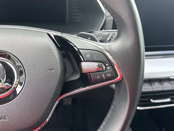 Škoda Octavia Combi 1.5 TSI M-HEV DSG Style - foto 16