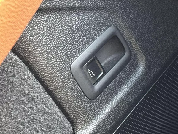Škoda Superb 2.0 TDI 4x4 DSG L&K - foto 24