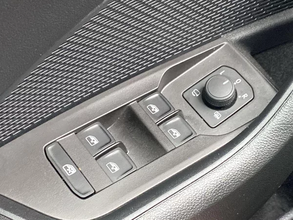 Škoda Octavia 1.5 TSI Ambition - foto 19