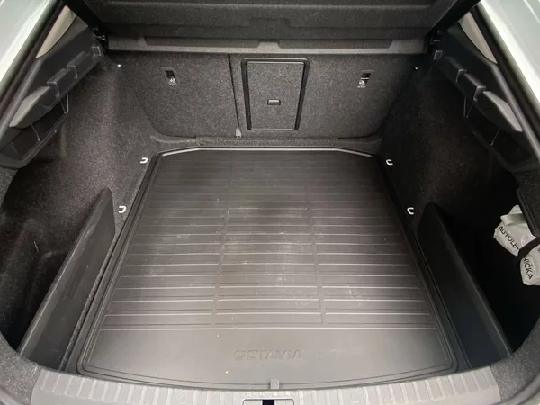 Škoda Octavia 1.5 TSI Ambition - foto 27