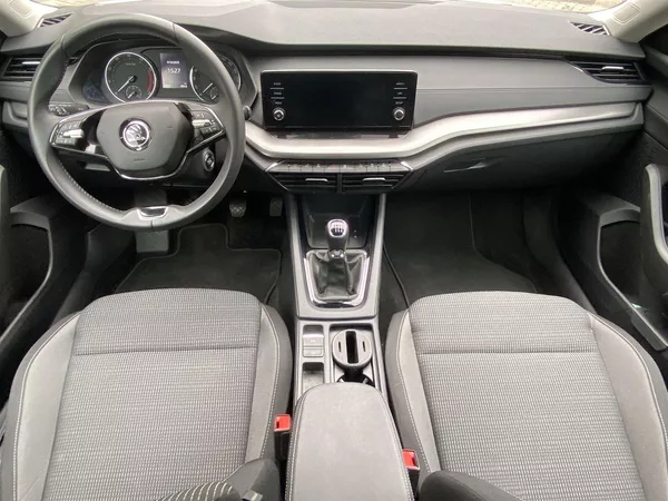 Škoda Octavia 1.5 TSI Ambition - foto 5