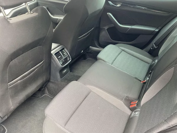 Škoda Octavia 1.5 TSI Ambition - foto 9