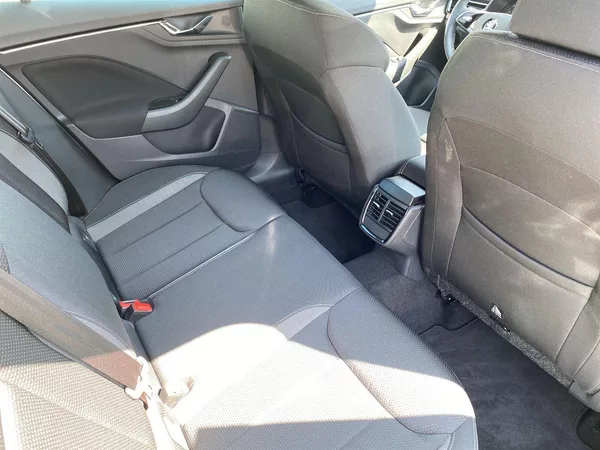 Škoda Kamiq 1.0 TSI DSG Ambition - foto 9