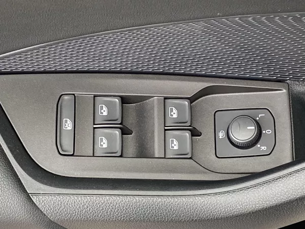 Škoda Octavia 1.5 TSI Ambition+ - foto 23