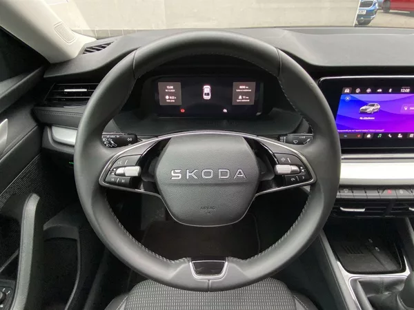 Škoda Octavia 1.5 TSI Selection - foto 6
