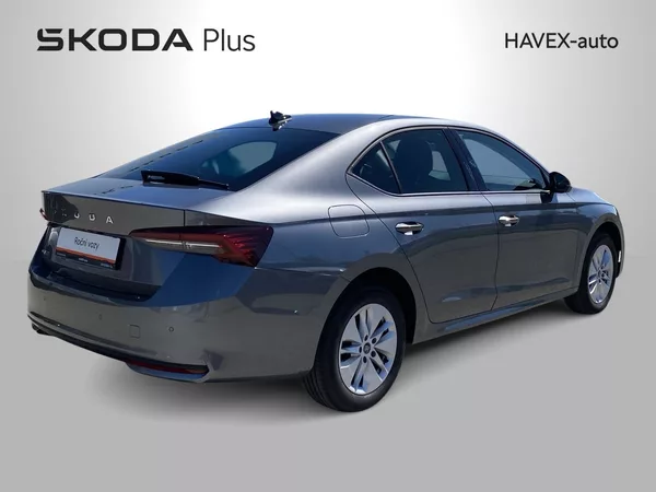 Škoda Octavia 1.5 TSI Selection - foto 2