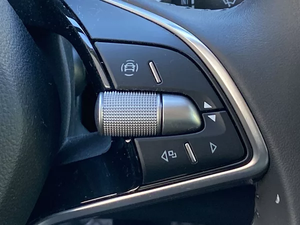 Škoda Octavia 1.5 TSI Selection - foto 23