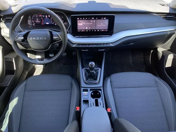 Škoda Octavia 1.5 TSI Selection - foto 5