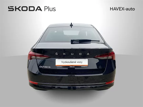 Škoda Octavia 2.0 TDI Style + - foto 30