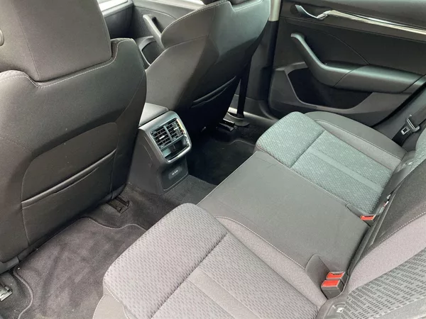 Škoda Octavia 2.0 TDI Style + - foto 8