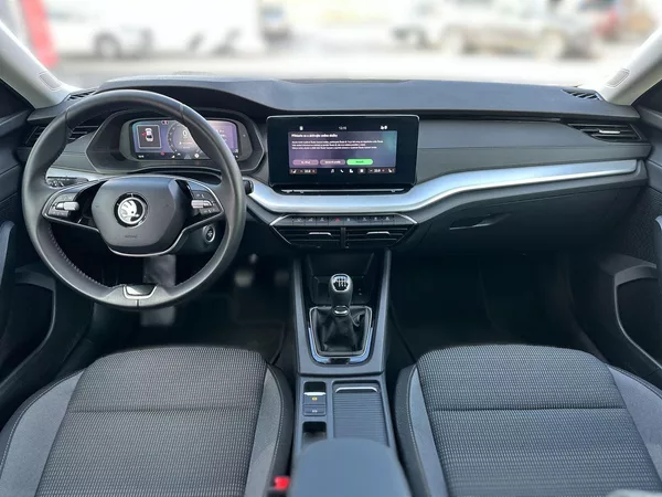 Škoda Octavia 1.5 TSI Selection - foto 5