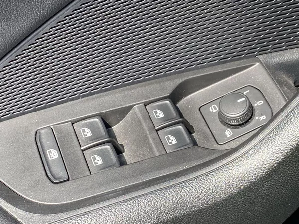 Škoda Octavia 1.5 TSI Selection - foto 20