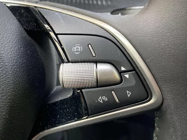 Škoda Octavia 1.5 TSI Selection - foto 23