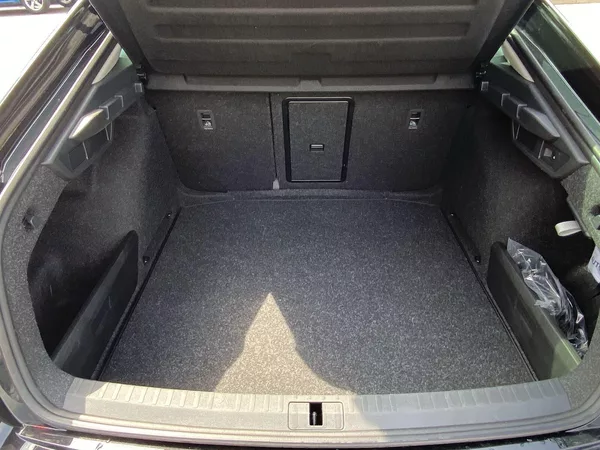 Škoda Octavia 1.5 TSI Selection - foto 30