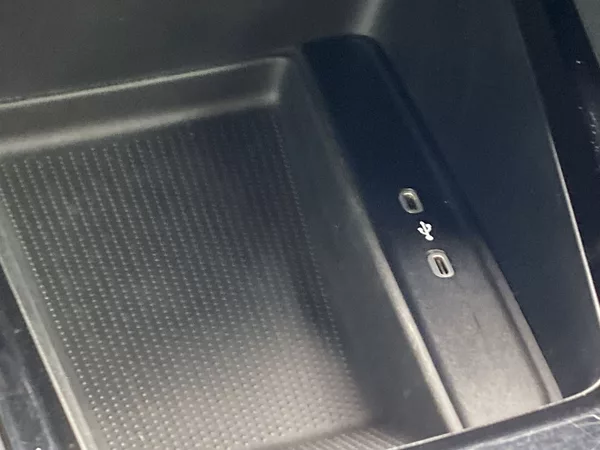 Škoda Octavia Combi 2.0 TDI DSG Scout - foto 17
