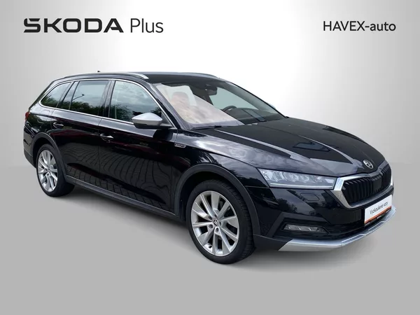 Škoda Octavia Combi 2.0 TDI DSG Scout - foto 35